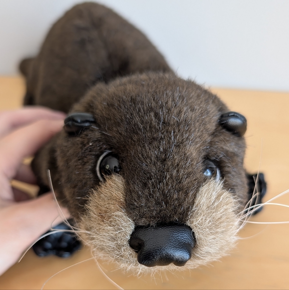 Folkmanis River Otter Hand Puppet - Picture 3 of 10